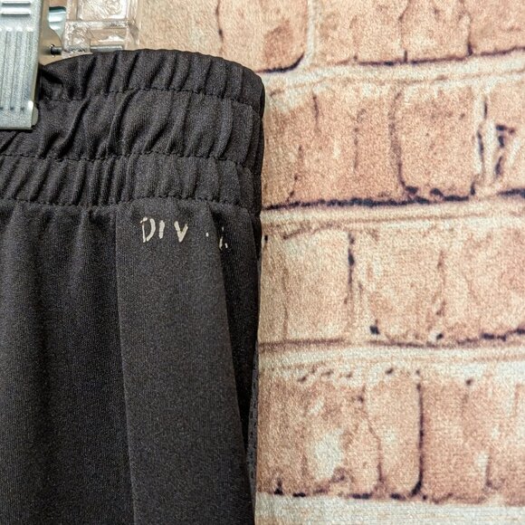 Tek Gear Dry Tek Shorts Black/Gray Size XL - Picture 8 of 10